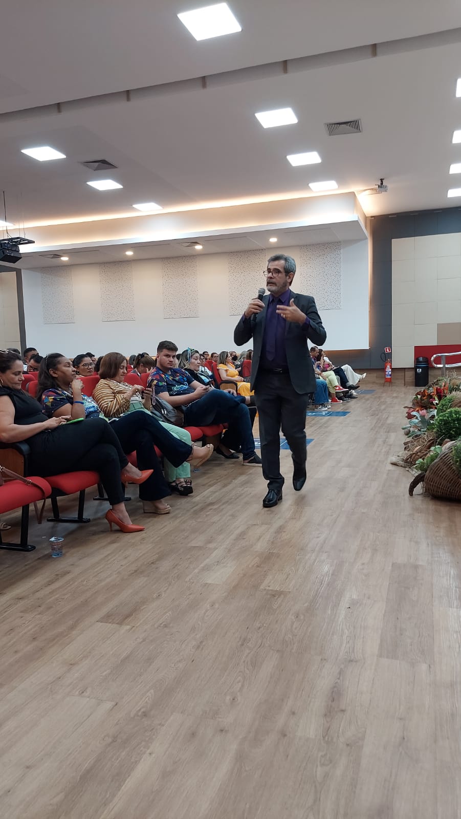 FORUM EXTRAORDINARIO